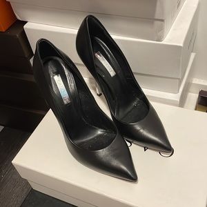 CASADEI SCARPA SIZE 7.5. WORN TWICE. PERFECT CONDITION. ORIGINAL BOX AND BAG!